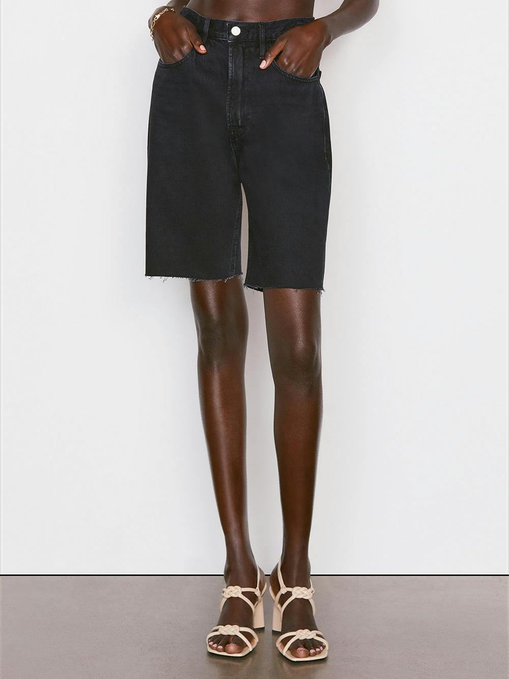 short front view alt:size alt:fit1